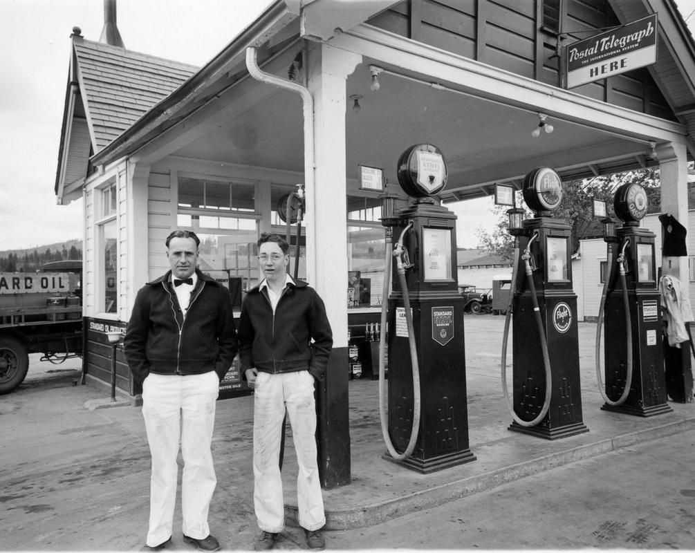 Going Out The Door, Vacationing in 1970 Something, vintage gas station