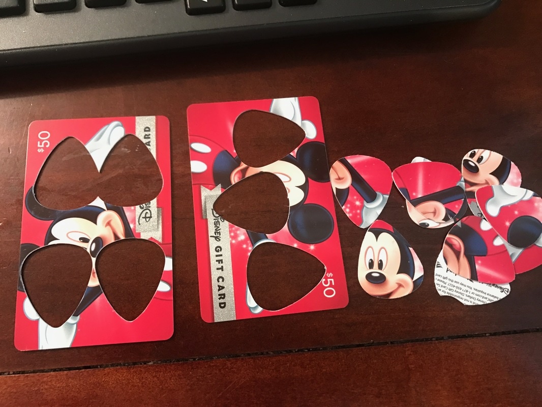 DIY Disney Birthday Gift, Disney Gift Cards, Going Out The Door