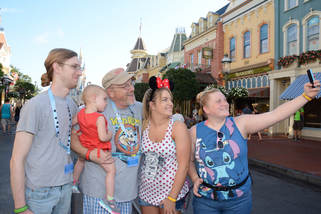 10 steps to planning a Disney Family Vacation, Magic Kingdom, Going Out The Door