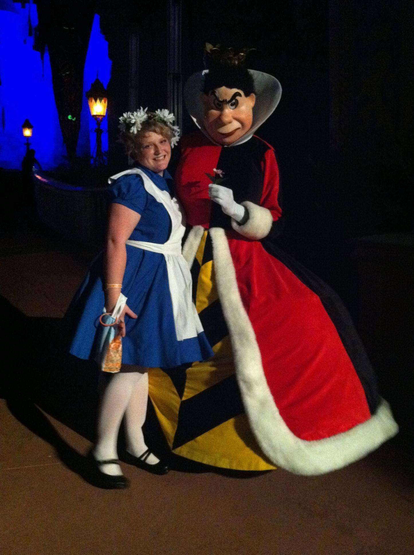 Alice In Wonderland, Queen of Hearts, Magic Kingdom, Mickey's Not-So-Scary Halloween Party, Going Out The Door