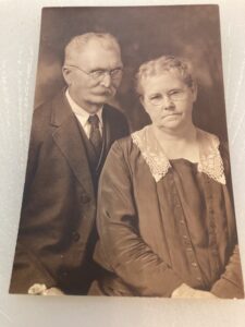 Judge and Rena Roberts pose for a family photo.